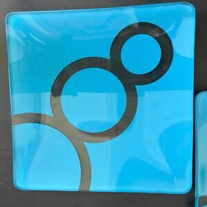 Glass Plates with Mid-Century Modern Glzmour